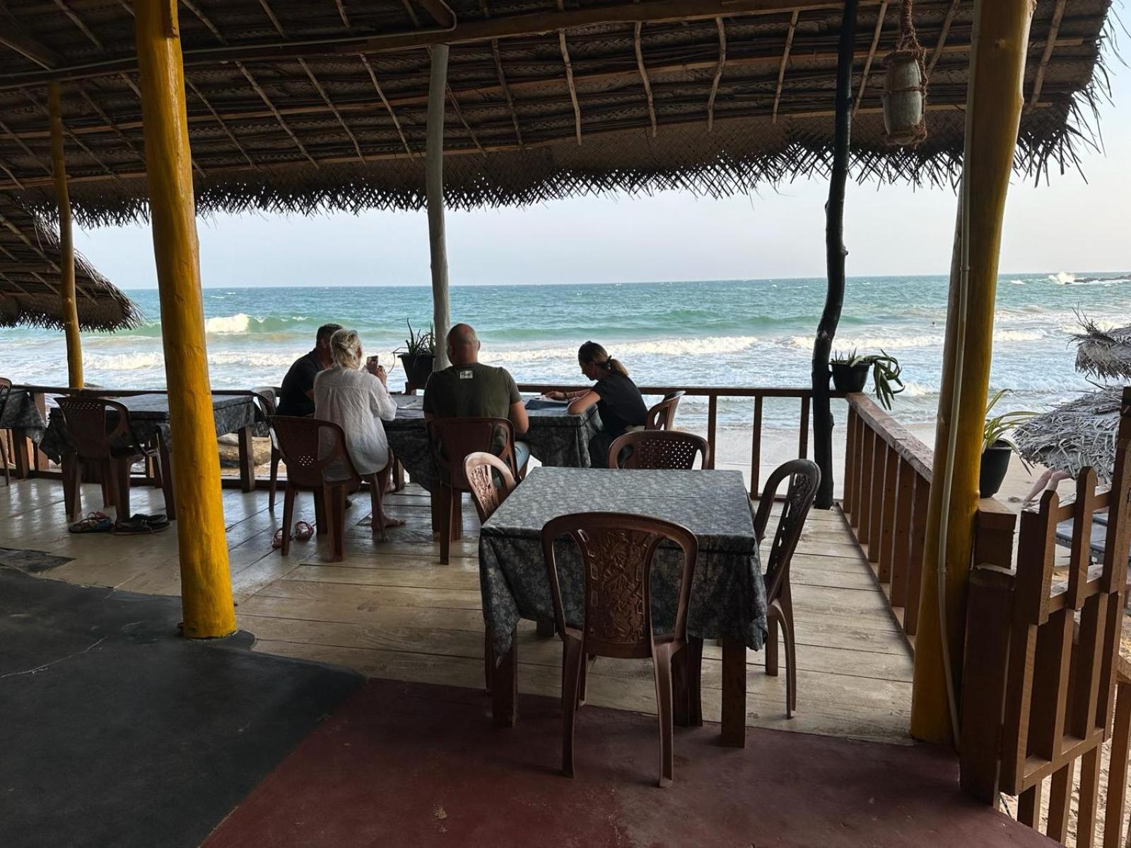 Eden Reverie Deluxe Rooms And Spa Tangalle Exterior photo